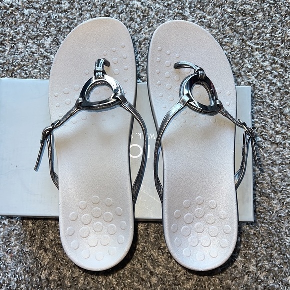 Vionic Women's Rest Karina Backstrap Sandal- Supportive Ladies Slip on size 11M - Picture 4 of 10